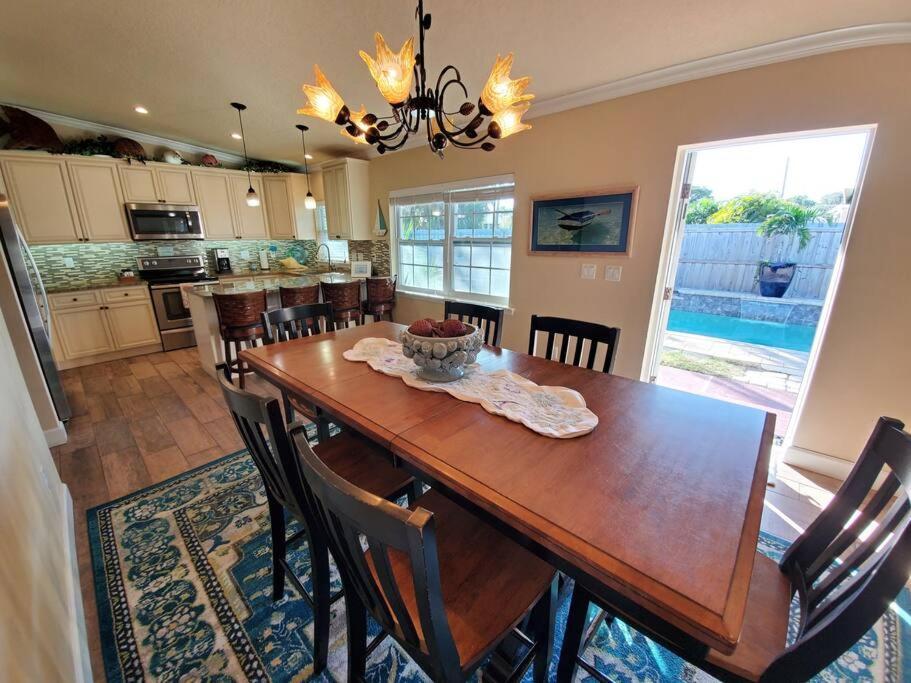 Bahamian Cottage - Heated Pool Walk To The Beach Cocoa Beach Εξωτερικό φωτογραφία